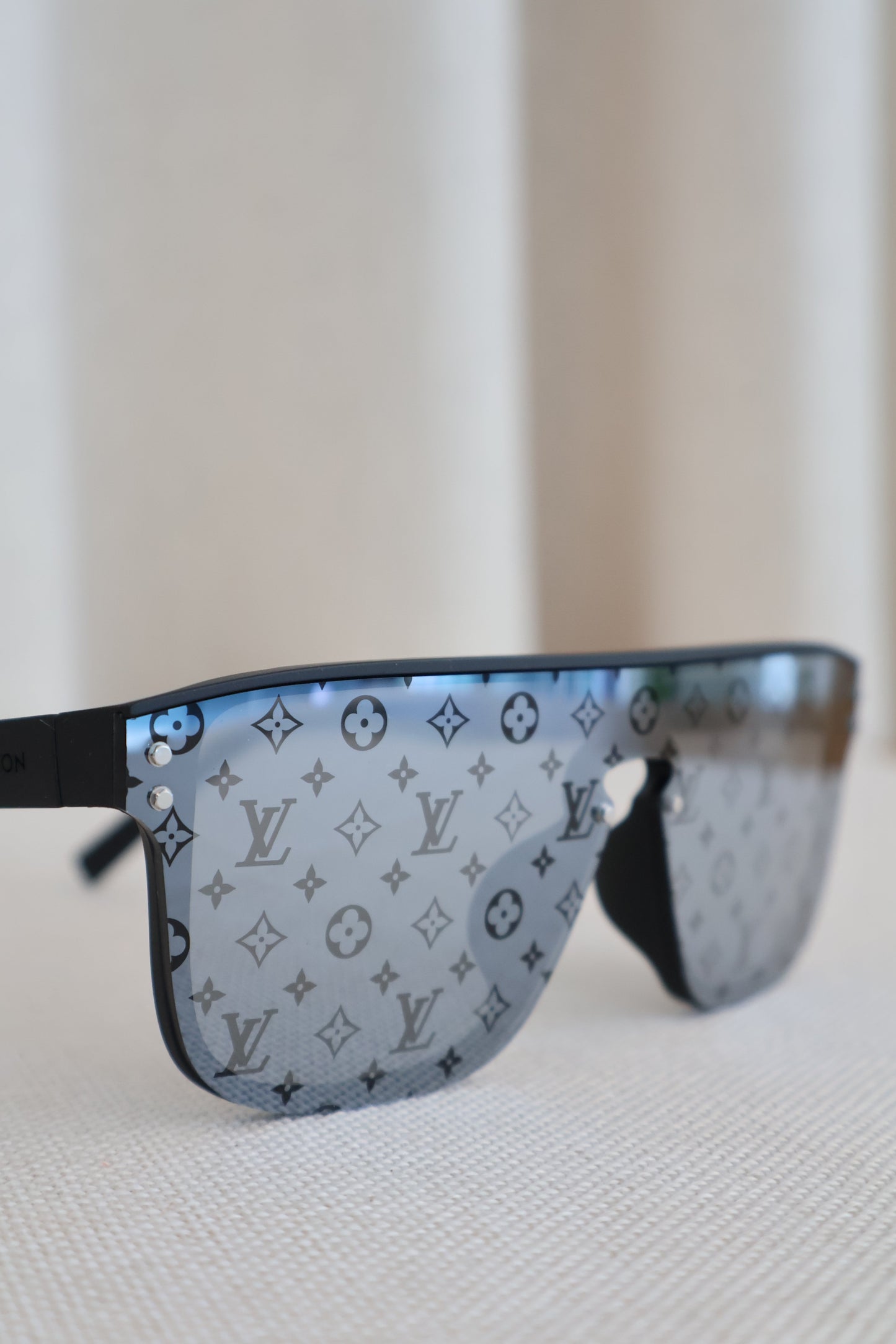 Louis Vuitton Waimea Zonnebril Z1082W