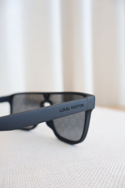 Louis Vuitton Waimea Zonnebril Z1082W